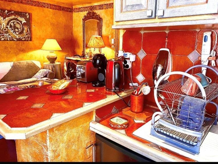 Appartement De Luxe Au Coeur De 쎙뜨호뻬 외부 사진