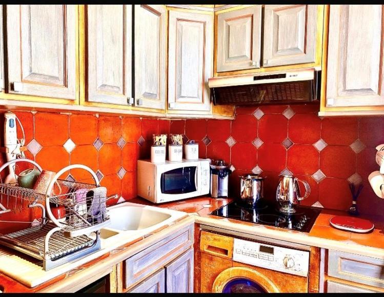 Appartement De Luxe Au Coeur De 쎙뜨호뻬 외부 사진