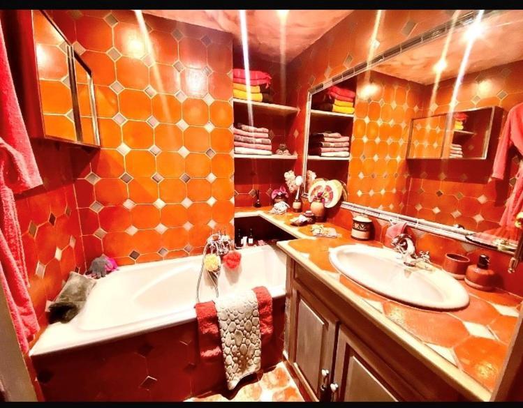 Appartement De Luxe Au Coeur De 쎙뜨호뻬 외부 사진